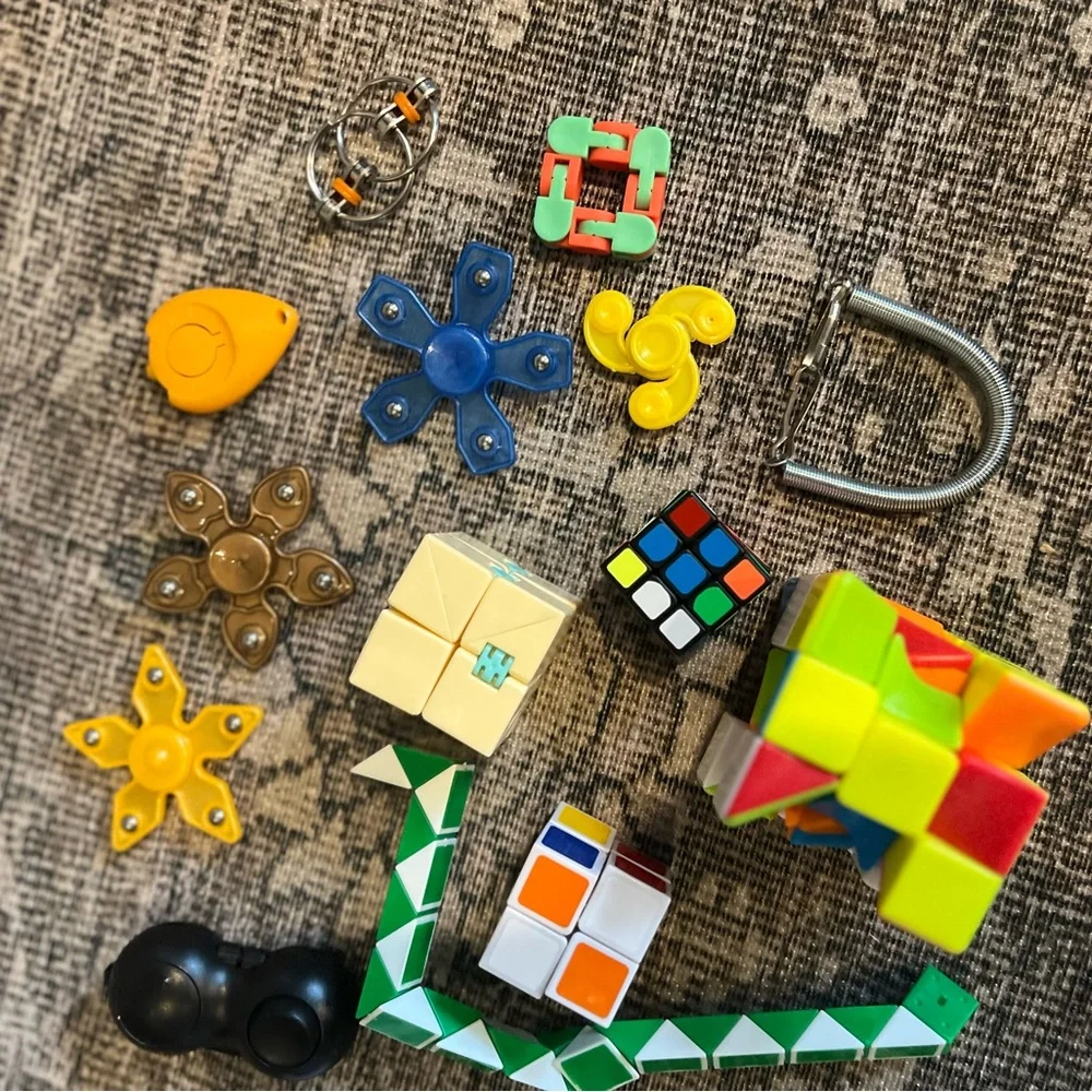 Lot of fidget toys